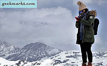 Hoe te weten of iemand uw telefoontjes afhandelt