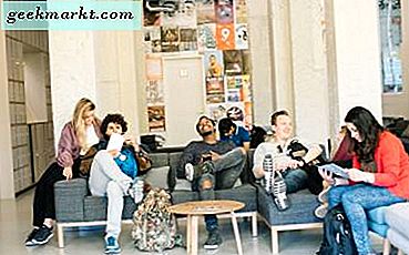 Grappige groeps-chatnamen - Verlevendig uw online hangout